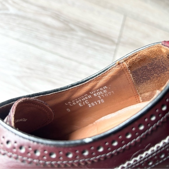 Bostonian Burgundy Longwings Dress Shoes - Picture 12 of 14